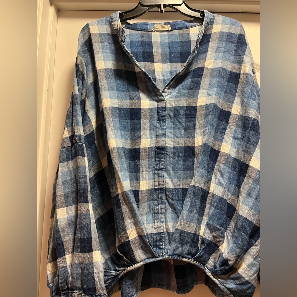 Women’s shirt